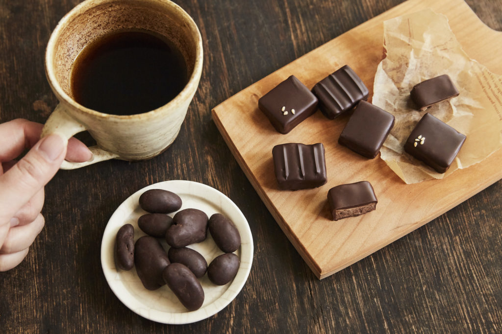 ひとくちチョコレートテンパリングKV